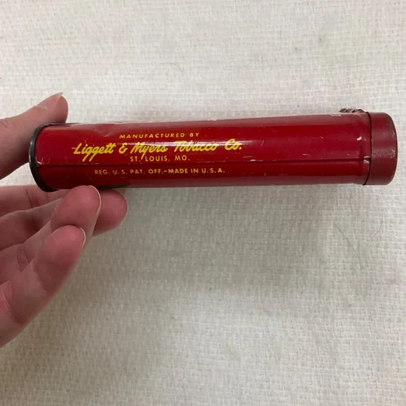 Vintage Velvet Pipe & Cigarette Tobacco Tin Collectible - Picture 2 of 11